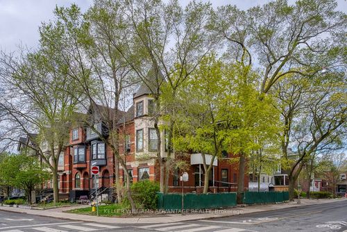 43 Dewson St, Toronto, ON, M6H1G6 | Card Image