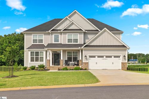 204 Montview Circle, Greenville, SC, 29617 | Card Image