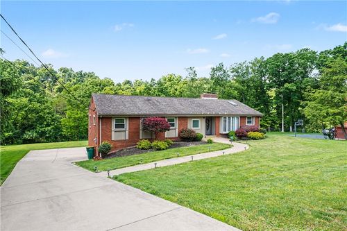 3466 Ridgewood Dr, Pittsburgh, PA, 15235-5143 | Card Image