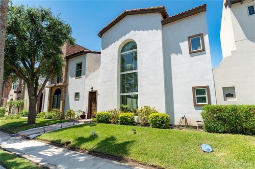 508 Cottonwood Ave, McAllen, TX, 78501-2593 | Card Image