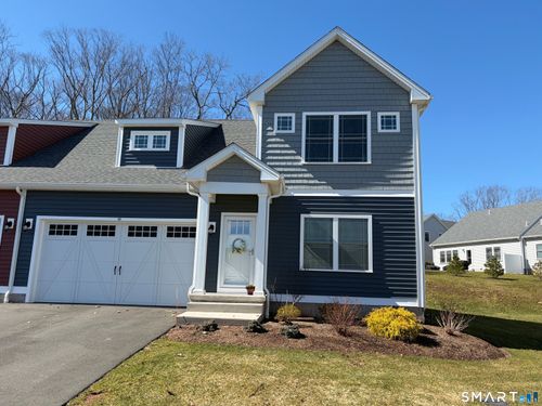 40-40 Lombard Cir, North Haven, CT, 06473-3261 | Card Image