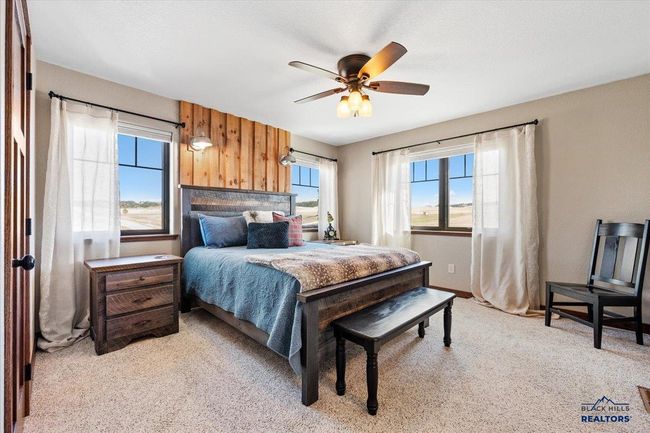 10226 Buena Vista Ln, House other with 6 bedrooms, 4 bathrooms and null parking in Belle Fourche SD | Image 12