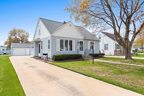 1299 Desnoyers Street, GREEN BAY, WI, 54303 | Card Image