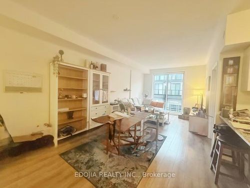 3-20 Woodstream Dr, Etobicoke, ON, M9W0G1 | Card Image