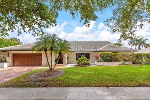 264 Deer Creek Woodlake Cir, Deerfield Beach, FL, 33442-3724 | Card Image