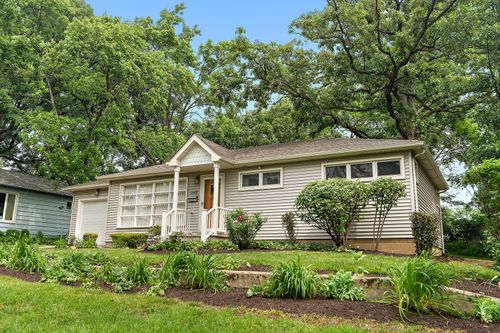 189 Oakview Dr, New Lenox, IL, 60451-1448 | Card Image