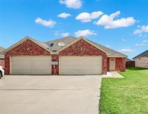514 Harris St, Gunter, TX, 75058-2104 | Card Image