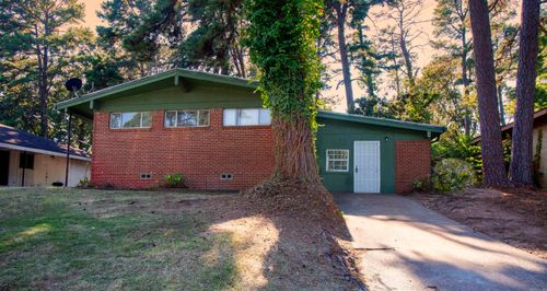 9 Rosemont Dr, Little Rock, AR, 72204-4822 | Card Image