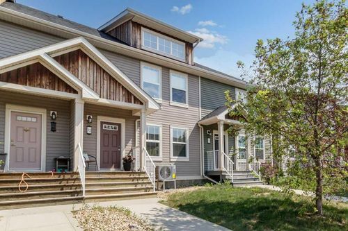 32 Reid Crt, Sylvan Lake, AB, T4S0L9 | Card Image