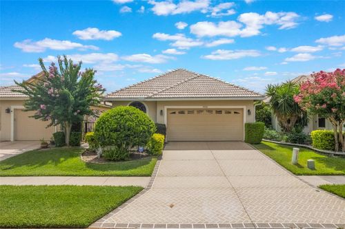 9015 Saint Andrews Way, MOUNT DORA, FL, 32757-9128 | Card Image