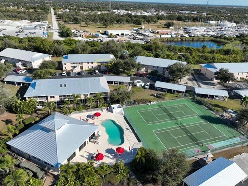 unit-228-9850 Fiddlers Green Cir, Rotonda West, FL, 33947-2833 | Card Image