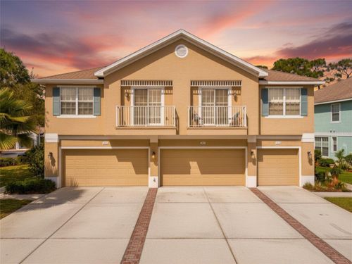 8447 Shallow Creek Ct, New Port Richey, FL, 34653-7024 | Card Image