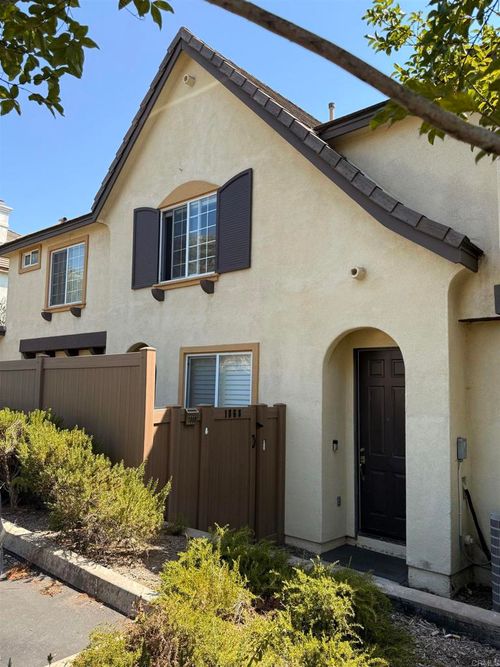 1870 Rouge Dr, Chula Vista, CA, 91913 | Card Image