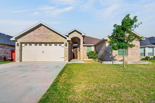 6015 Sunny Stone Dr, Midland, TX, 79705-5021 | Card Image
