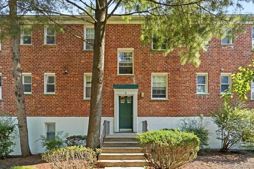 h2-39 Fieldstone Dr, Hartsdale, NY, 10530-1558 | Card Image