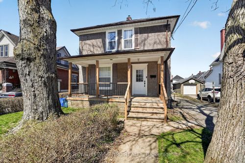84 State St, Welland, ON, L3B4K5 | Card Image