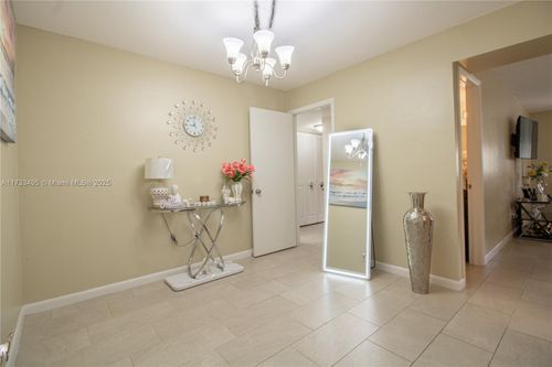 e108-3285 Foxcroft Rd, Miramar, FL, 33025-4192 | Card Image