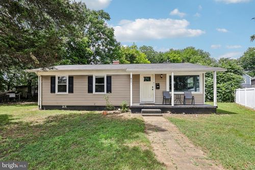 211 Howison Ave, FREDERICKSBURG, VA, 22401-7115 | Card Image