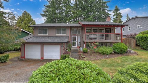 17618 162nd Avenue Se, Renton, WA, 98058 | Card Image