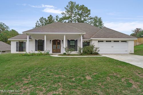 5534 W 4th St, Hattiesburg, MS, 39402-8383 | Card Image