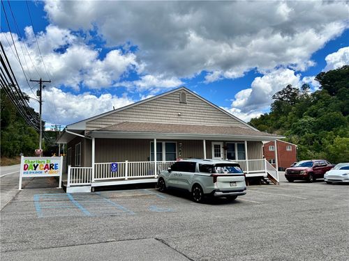 804 Millers Run Rd, Cecil, PA, 15321-1251 | Card Image