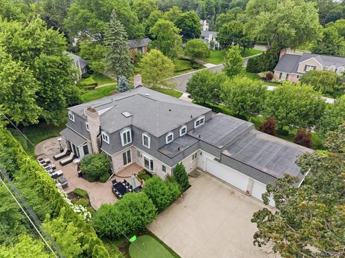 1281 Twin Maples Ln, Bloomfield Hills, MI, 48301-2251 | Card Image