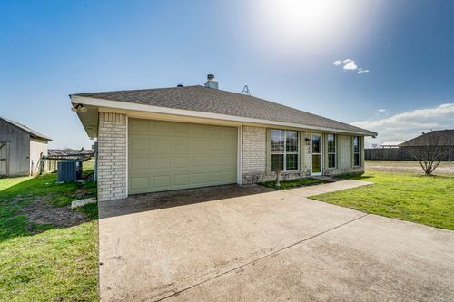 2740 Lexie Ln, Waxahachie, TX, 75167-8608 | Card Image