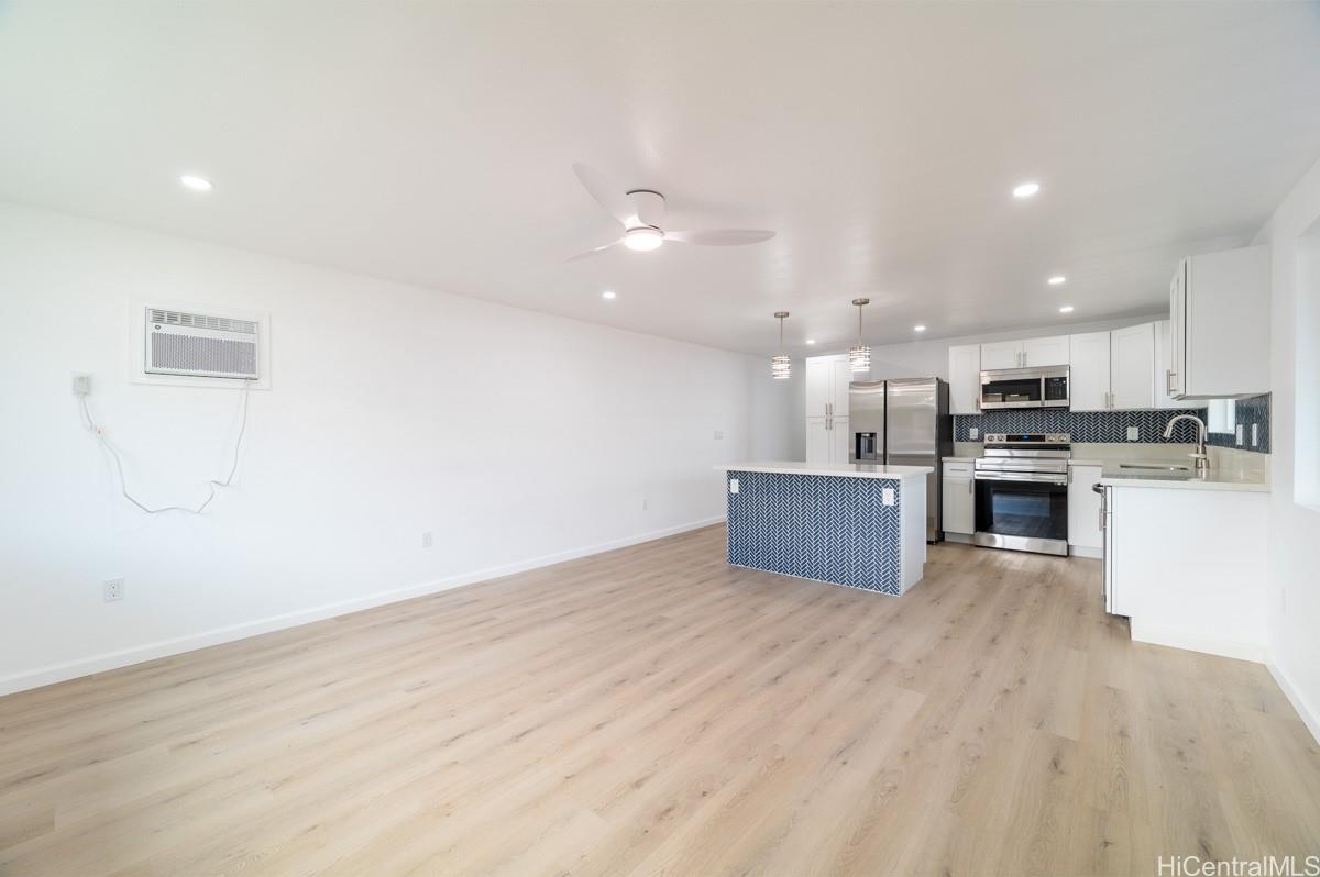 Noelani St, Pearl City, HI 96782
