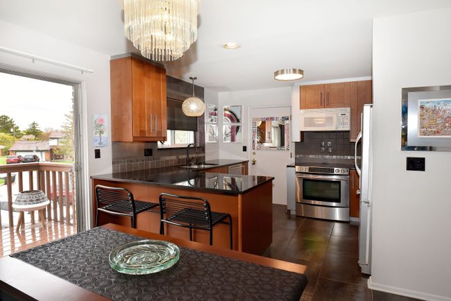 C-2 - 42266 Woodward Ave, Condo with 2 bedrooms, 2 bathrooms and null parking in Bloomfield Hills MI | Image 11
