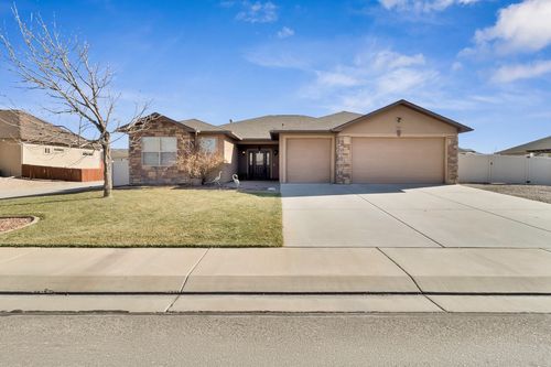 502 Lois Dr, Fruita, CO, 81521-8764 | Card Image