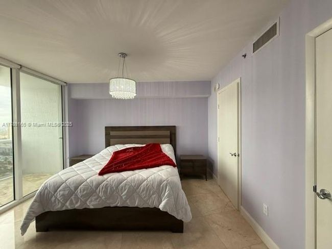 APT-2804 - 18911 Collins Ave, Condo with 2 bedrooms, 3 bathrooms and null parking in Sunny Isles Beach FL | Image 21
