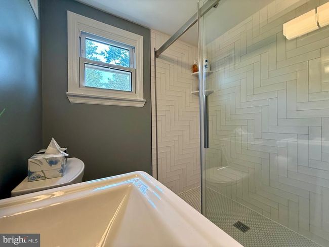 566 S Forklanding Rd, House other with 4 bedrooms, 2 bathrooms and null parking in MAPLE SHADE NJ | Image 16