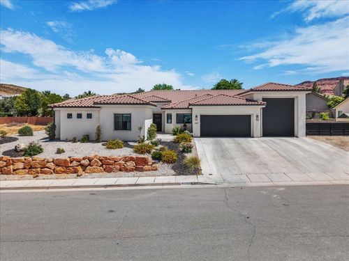 3169 S Pecos Dr, Washington, UT, 84780-3372 | Card Image