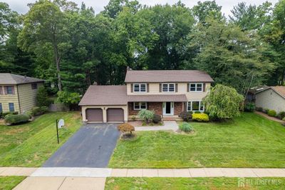 6 Mount Court, House other with 4 bedrooms, 2 bathrooms and null parking in East Brunswick NJ | Image 1