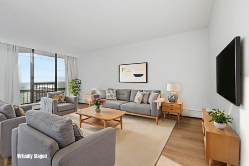 407-145 St Georges Ave, North Vancouver, BC, V7L3G8 | Card Image