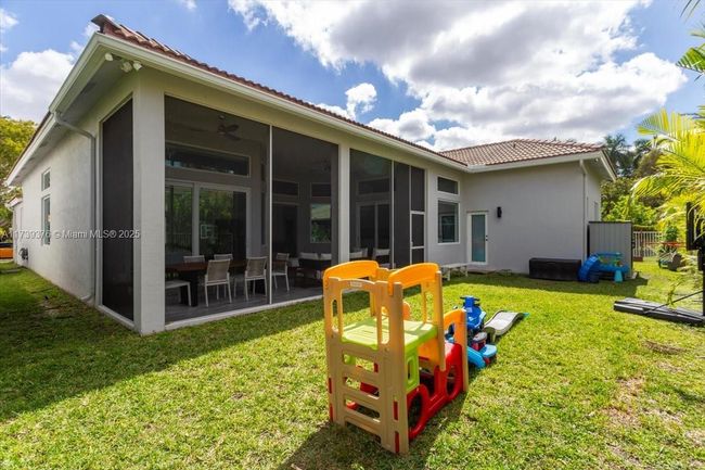 3847 Crestwood Cir, House other with 4 bedrooms, 4 bathrooms and null parking in Weston FL | Image 48