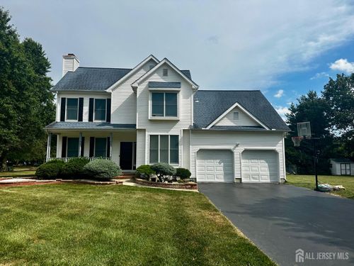 25 Knight Dr, Plainsboro, NJ, 08536-2556 | Card Image