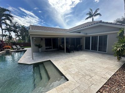 2702 W Abiaca Cir, House other with 4 bedrooms, 3 bathrooms and null parking in Davie FL | Image 3