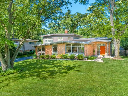 472 Lincoln Ave, Lake Bluff, IL, 60044-2418 | Card Image