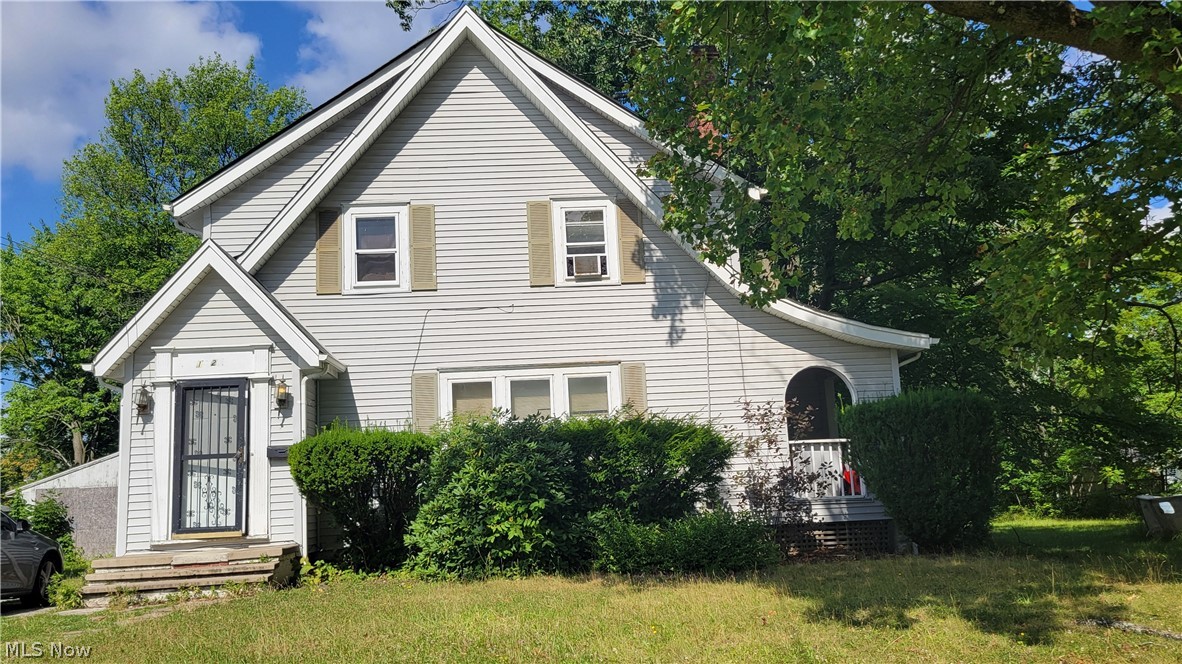 Herman Ave, Akron, OH 44307