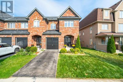 168 Sussexvale Dr, Townhouse with 5 bedrooms, 4 bathrooms and 2 parking in Brampton ON | Image 2