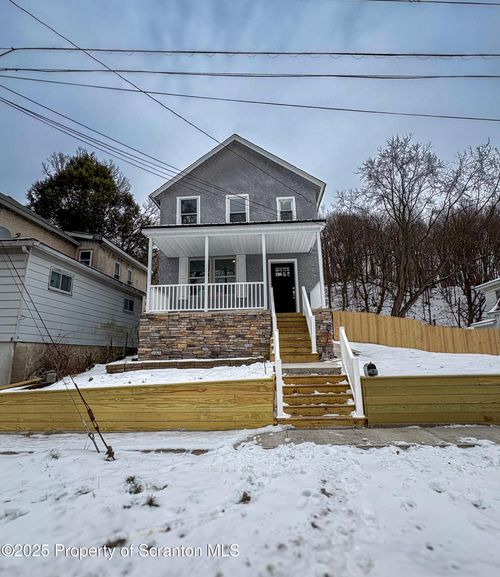 86 Birkett St, Carbondale, PA, 18407-1758 | Card Image