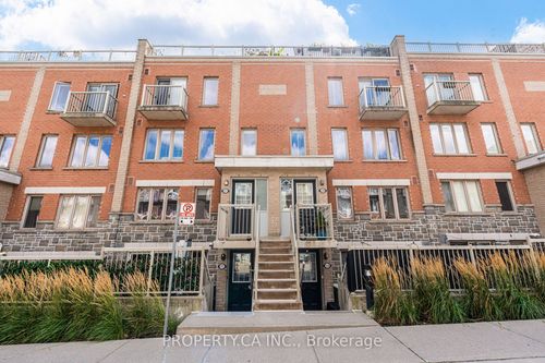 237-25 Turntable Cres, Toronto, ON, M6H4K8 | Card Image