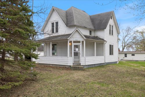 106 E Park Ave, Buffalo Lake, MN, 55314-1106 | Card Image