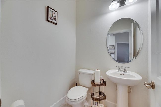 1/2 bath | Image 25