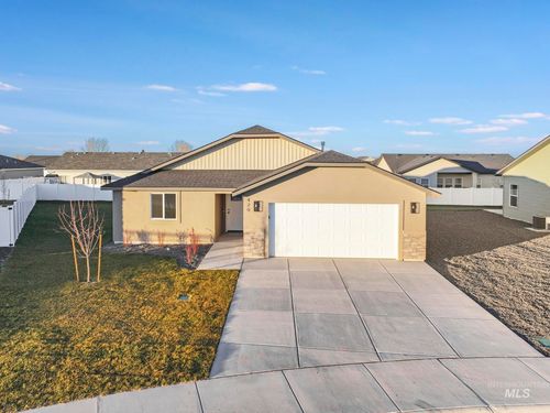 420 Rock Dove Loop, Twin Falls, ID, 83301-6490 | Card Image
