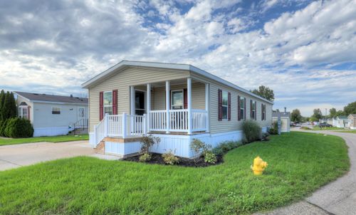 8519 Sandpiper St, Zeeland, MI, 49464-8400 | Card Image