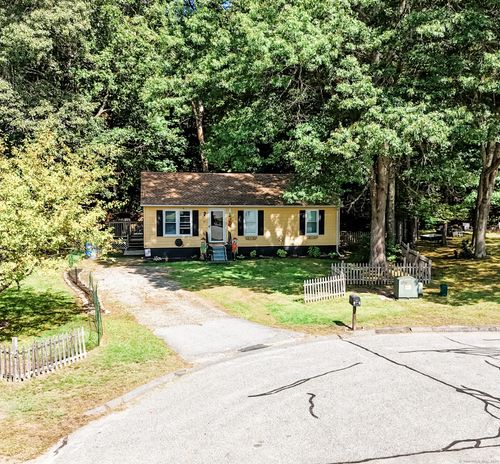 51 Courtney Ln, Killingly, CT, 06241-2234 | Card Image