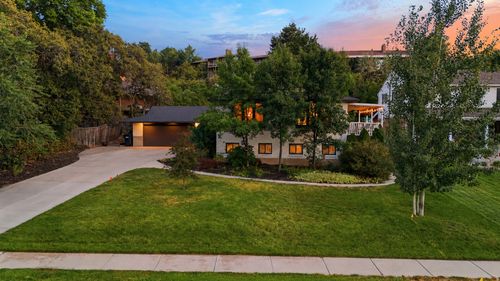 1768 E Portal Way, Sandy, UT, 84093-6831 | Card Image