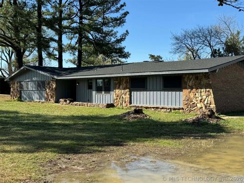 152 W Hereford Ln, McAlester, OK, 74501-8689 | Card Image